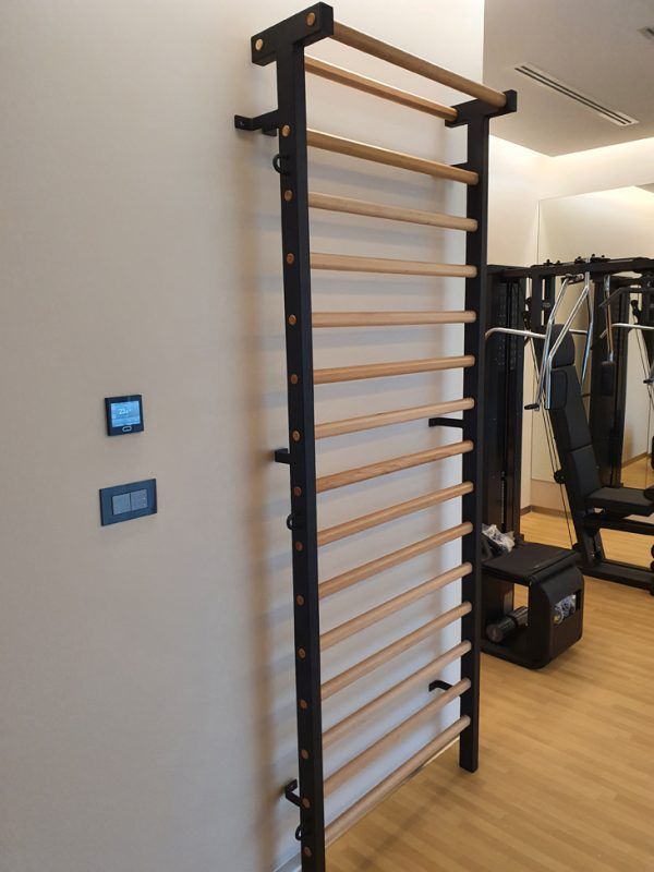 Art Sport USA Metal-Wood Wall Bars – 90.5 x 35.4 in – Black Frame – Code 221-M