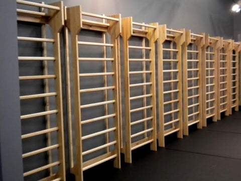 Stall Bar Bulls, 7'-10 1/2' ' High, Beech wood, code 216-F