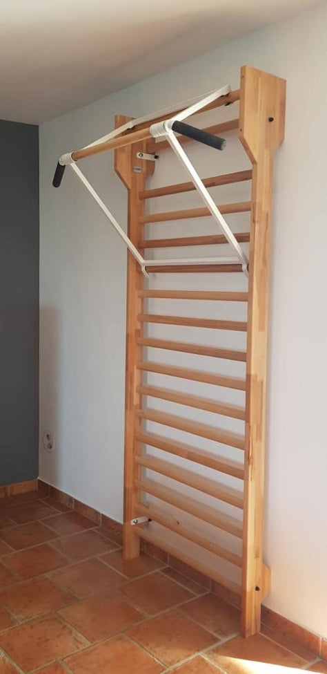 Stall Bar Bulls, 7'-10 1/2' ' High, Beech wood, code 216-F