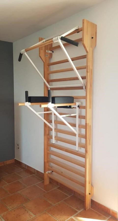 Stall Bar Bulls, 7'-10 1/2' ' High, Beech wood, code 216-F